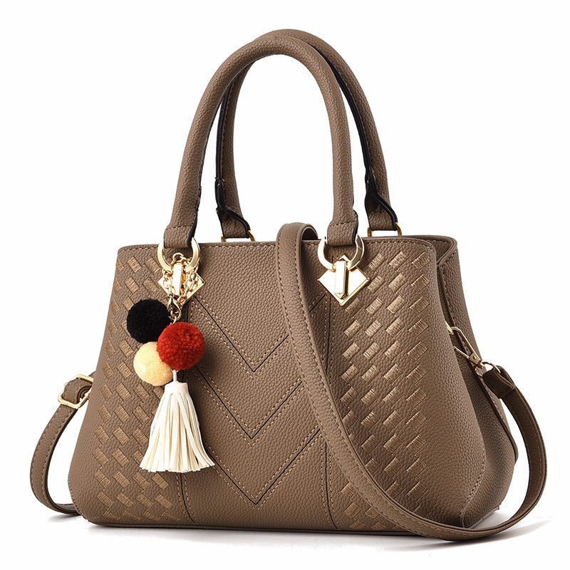 Ladies Luxury stylish Handbags - Le’Nique Closet 
