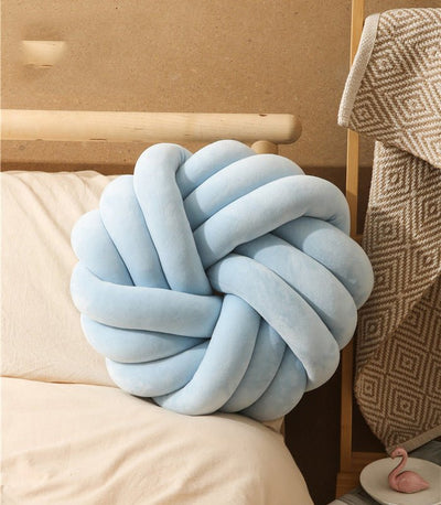 Decorative Knot throw pillowsDecorative pillows