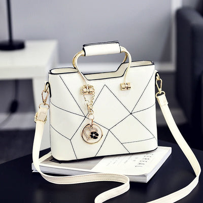 Luxurious cross shoulder hand bagsHandbag