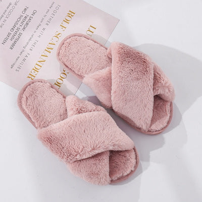 Women Cuddly SlippersSlippers