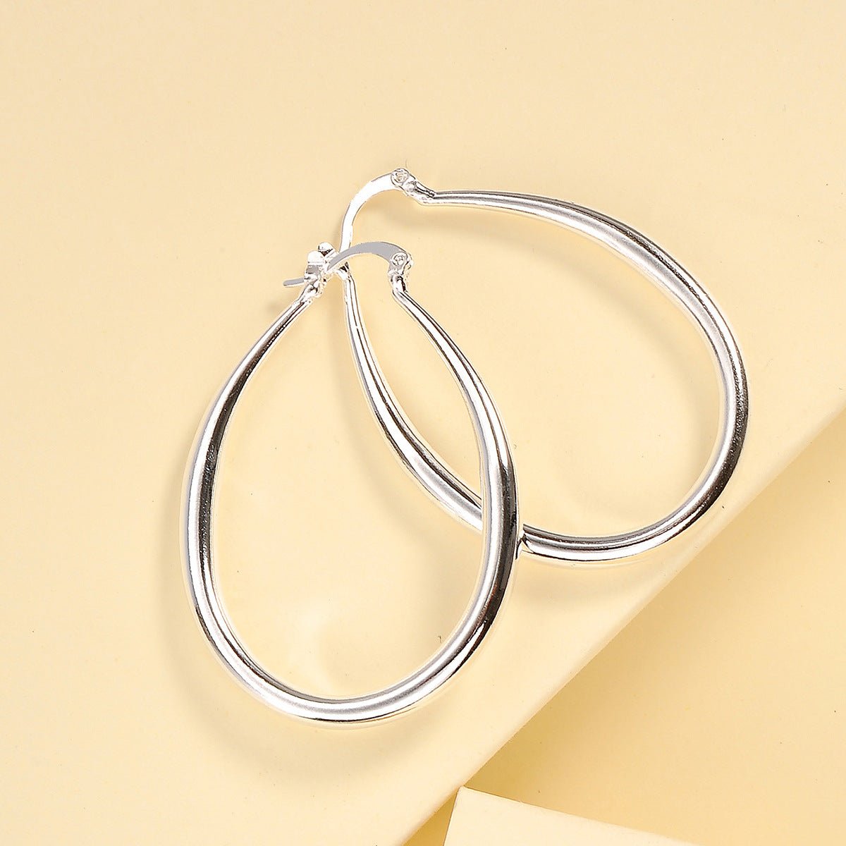 Women Oval hoop earringsJewelry